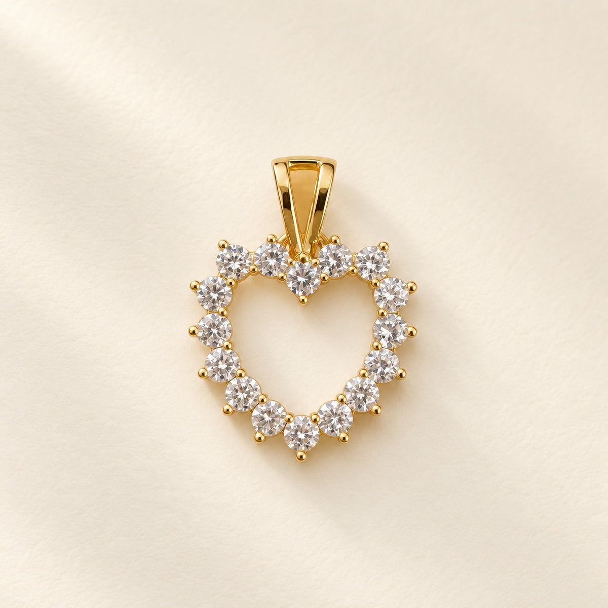 Open Offer single-row gold open-heart pendant at true scale
