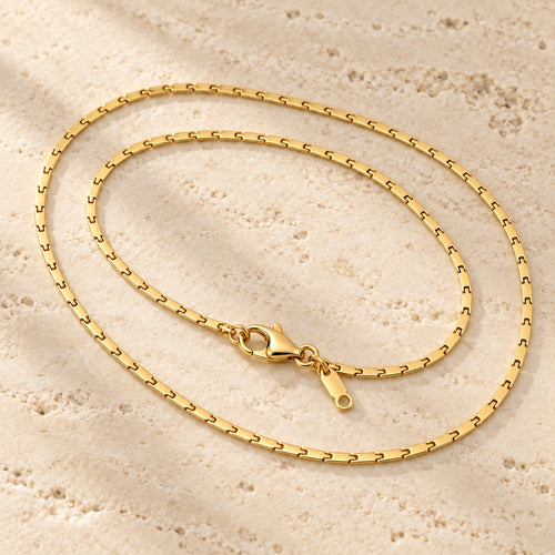 Thin Margin necklace doubled over showing the full 18 inch length